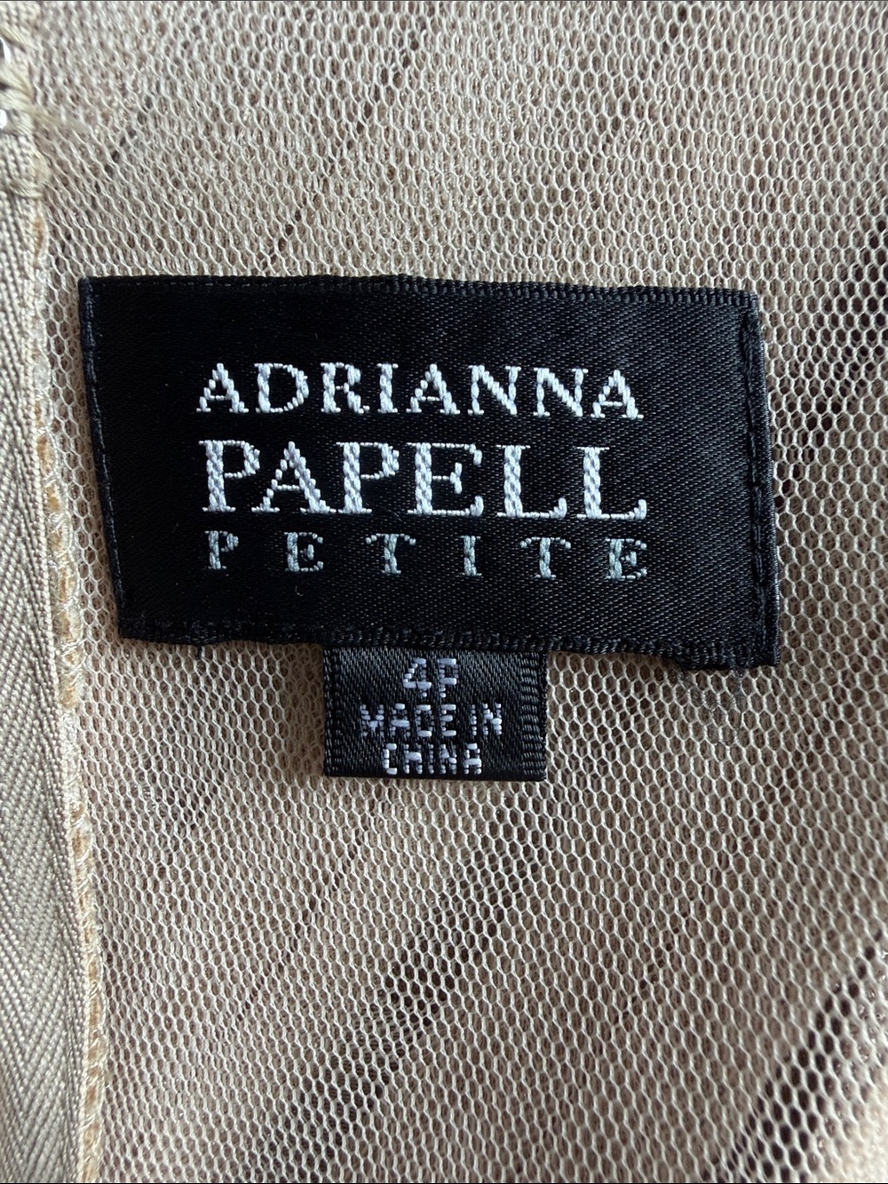 ADRIANNA PAPELL Champagne Layered V-Neck Cocktail Dress 4P - Picture 13 of 16